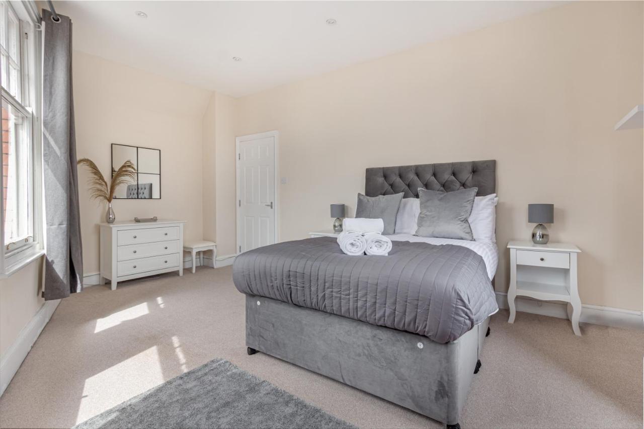 Guest Homes - Trinity Apartment Worcester Exteriör bild